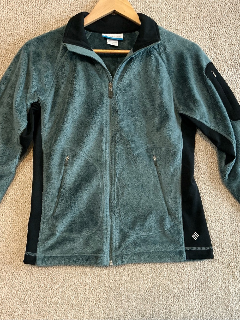 Columbia Women’s Teal Green and Black Fleece Zip Jacket Size S